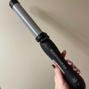 Beachwaver S1.25 Duel Voltage in Black